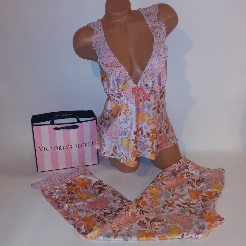 Victoria Secret Pajama Set